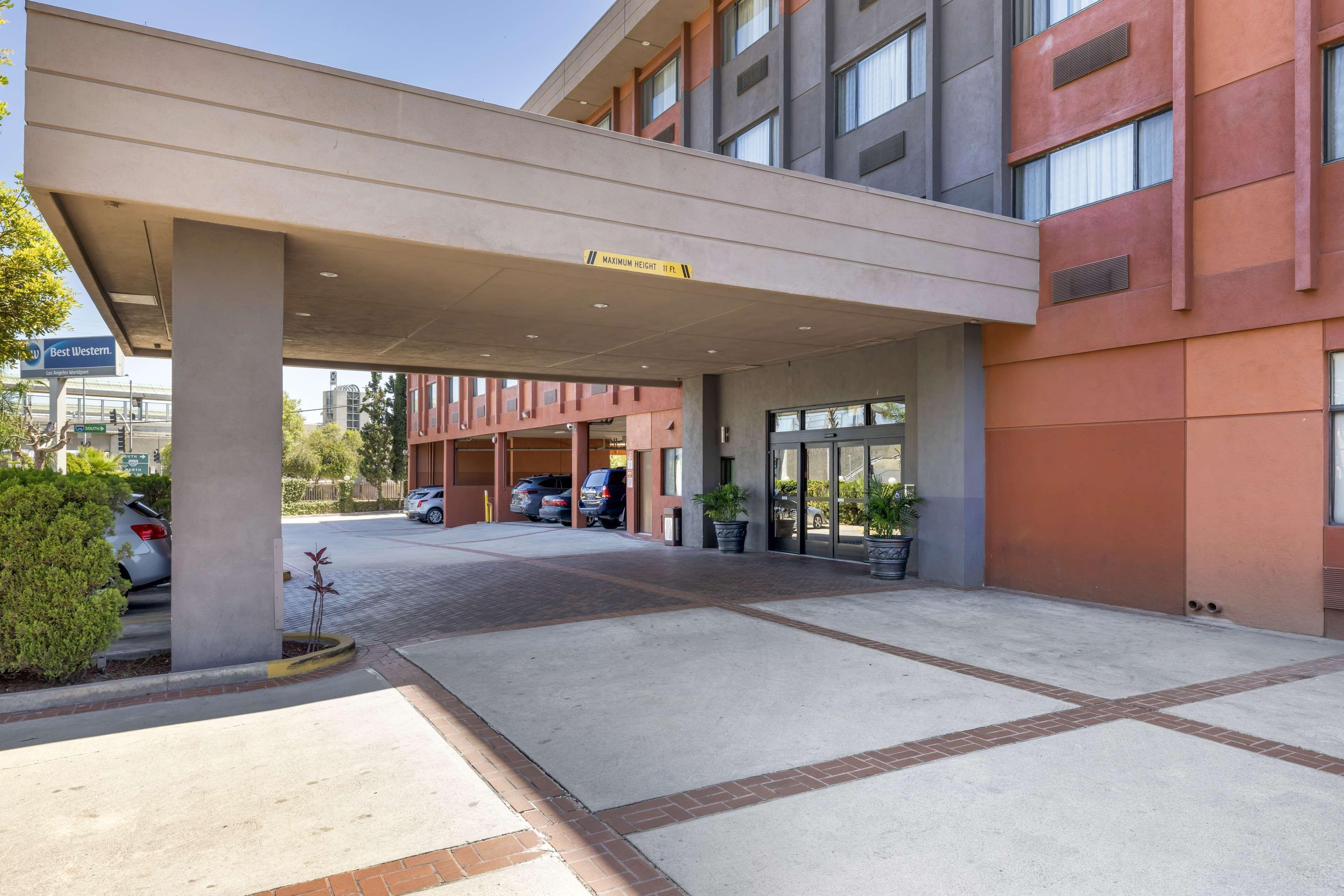 Best Western Los Angeles Worldport Hotel — Photos 1